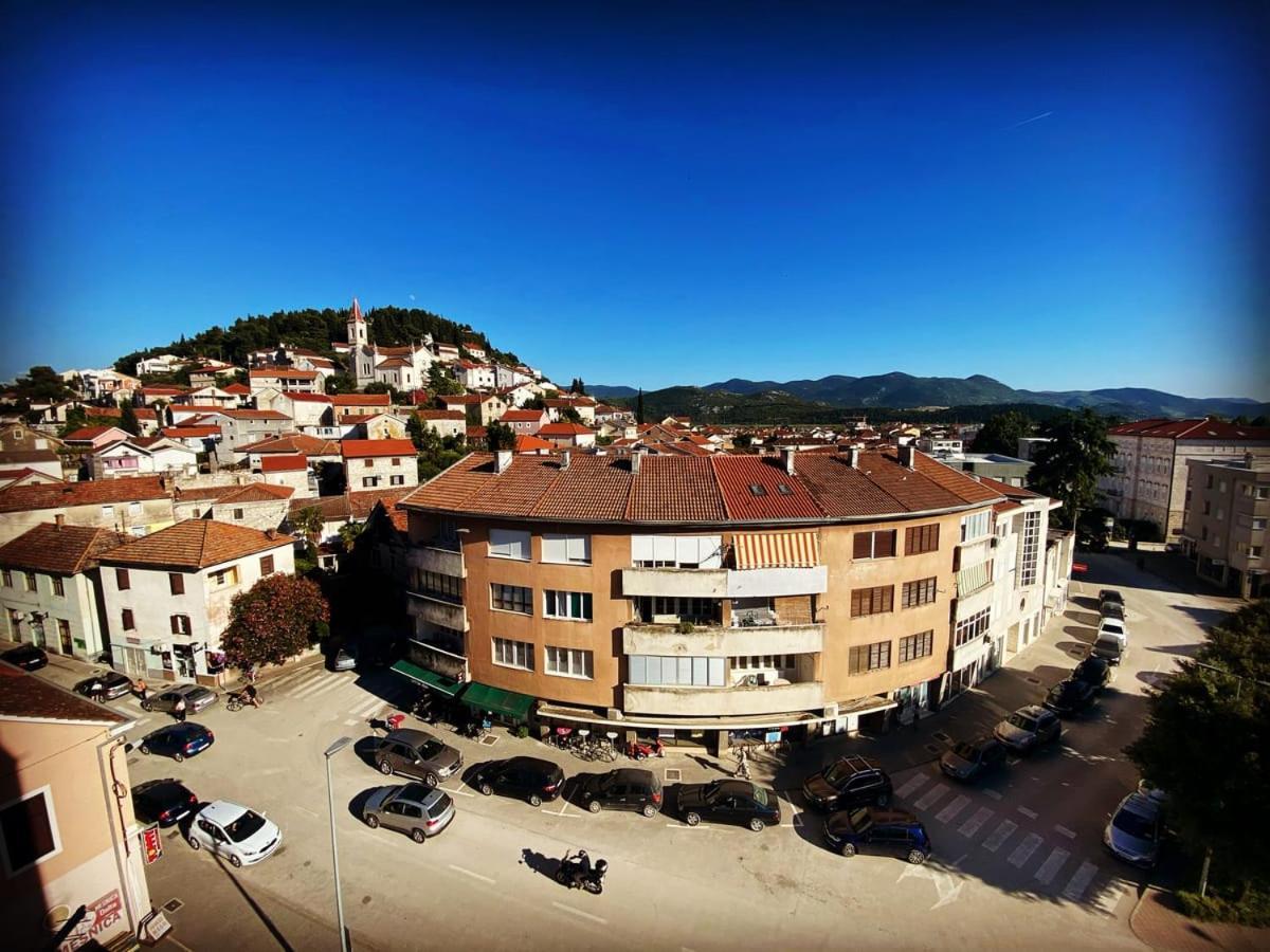 Apartman Olimp Metković Exteriör bild